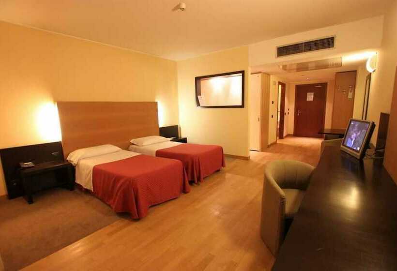 חדר סטנדרט, Golf