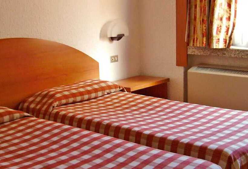 חדר סטנדרט, Golf