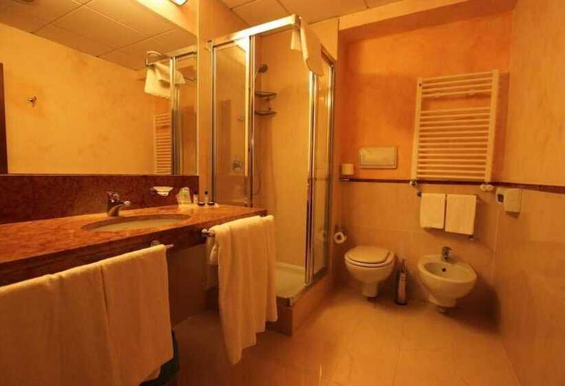 חדר סטנדרט, Golf