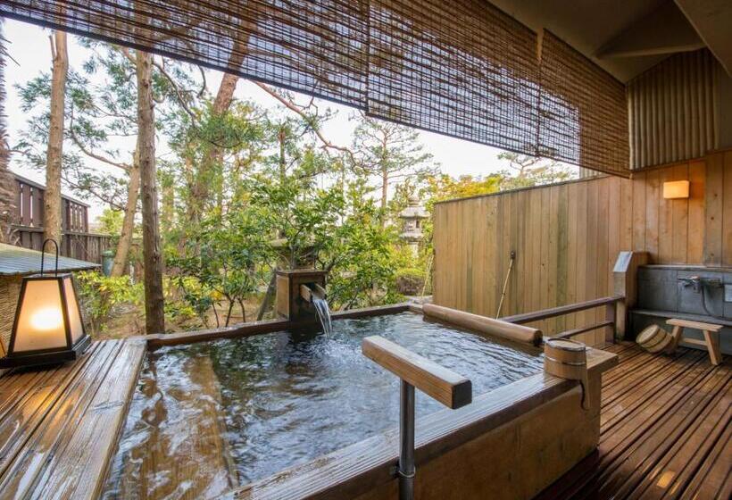 スタンダードルーム, Grandia Housen