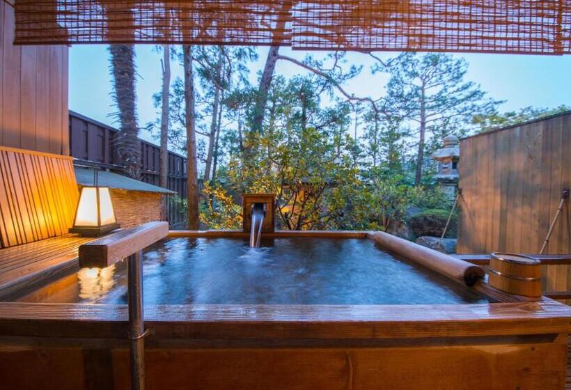 スタンダードルーム, Grandia Housen