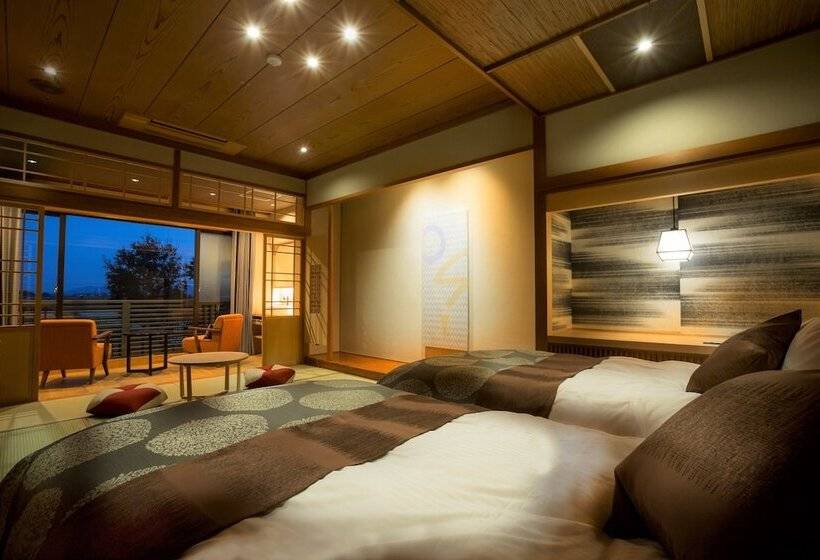 スタンダードルーム, Grandia Housen