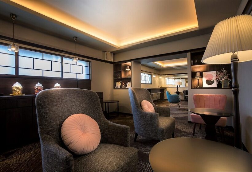 スタンダードルーム, Grandia Housen