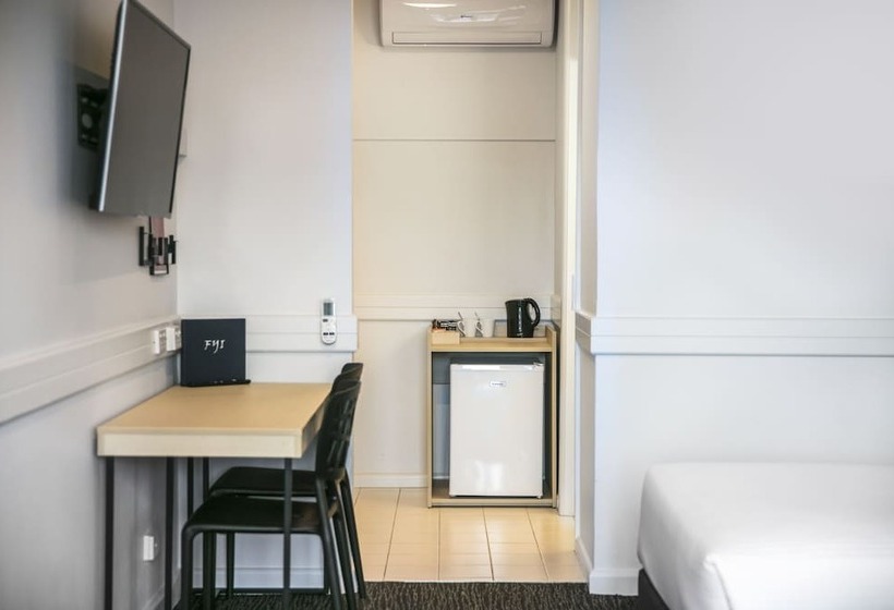 סטודיו סטנדרטי מיטת קווין, Nightcap At Matthew Flinders