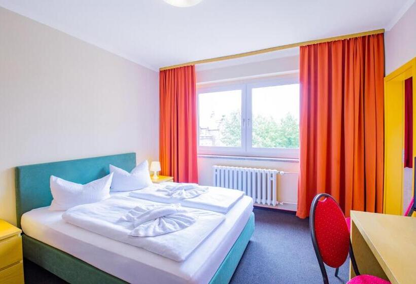 غرفة إقتصادية فردية, Schloss Nebra