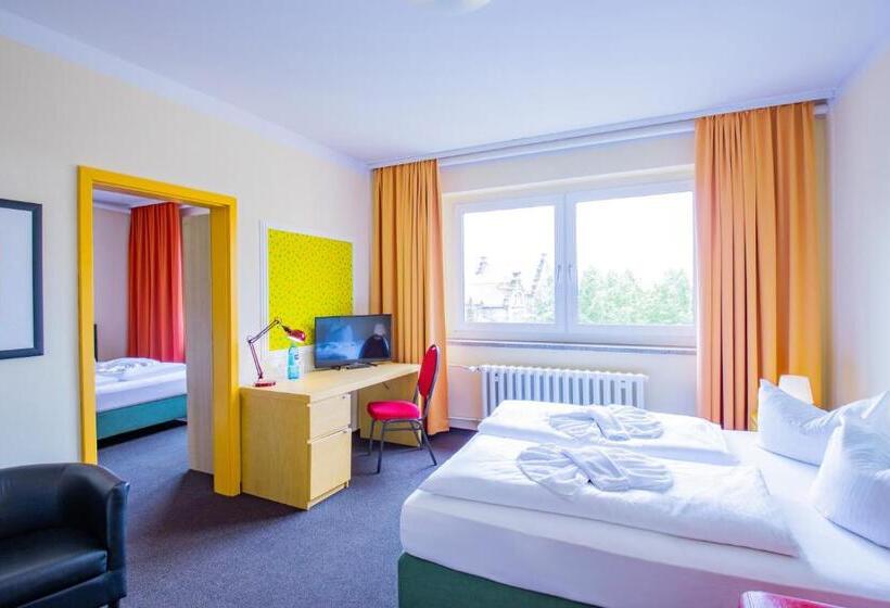 غرفة إقتصادية رباعية, Schloss Nebra