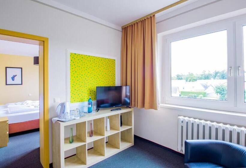 جناح, Schloss Nebra