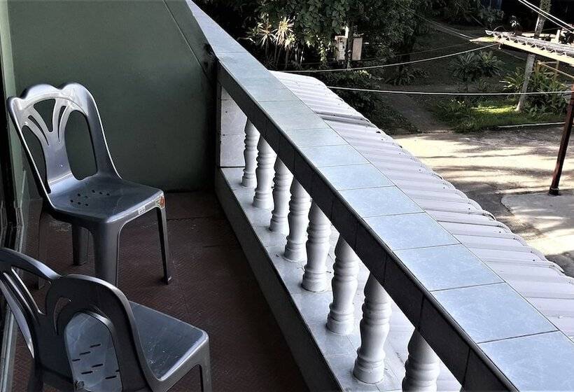 Standardrum, The Guest House   Sha