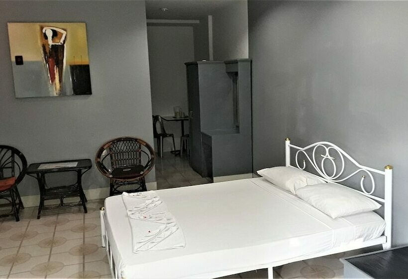 Standardrum, The Guest House   Sha