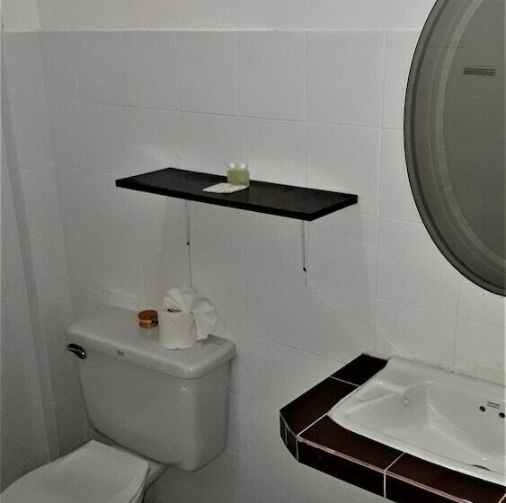 Standardrum, The Guest House   Sha