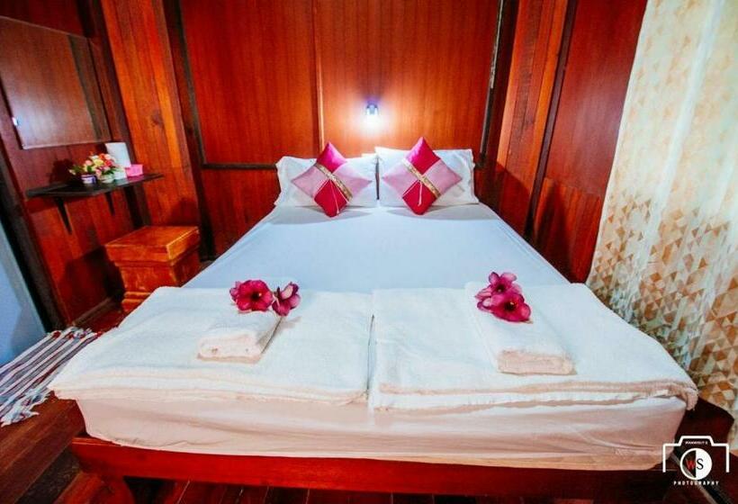بانگلوی استاندارد, Venus Resort