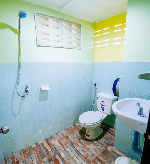 اتاق استاندارد با سرویس بهداشتی مشترک, Venus Resort