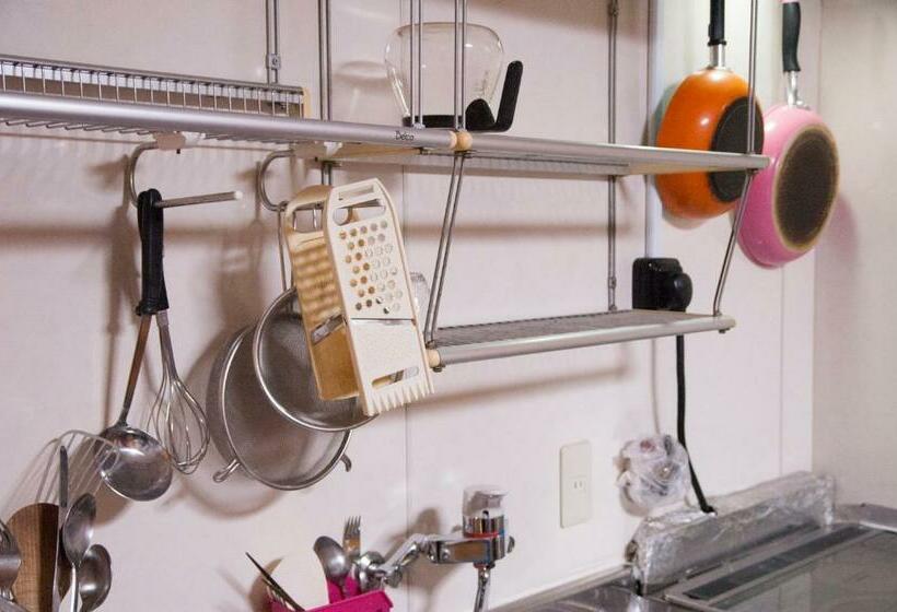 غرفة قياسية حمام مشترك, Kamikatsura House