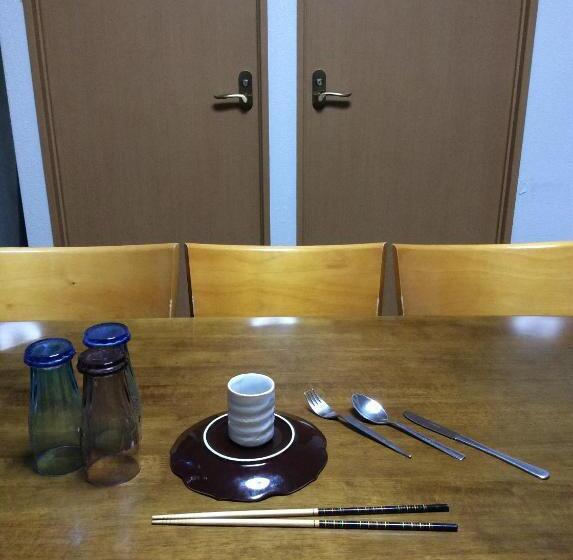 غرفة قياسية سرير بطابقين مزودة بحمام مشترك, Kamikatsura House