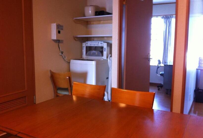 غرفة قياسية سرير بطابقين مزودة بحمام مشترك, Kamikatsura House