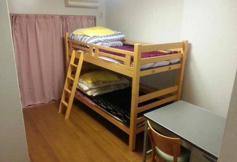 غرفة قياسية سرير بطابقين مزودة بحمام مشترك, Kamikatsura House