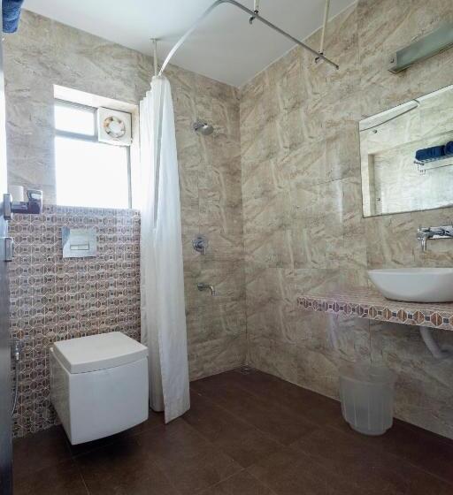 Представительский люкс с балконом, Arotel Rooms & Suites