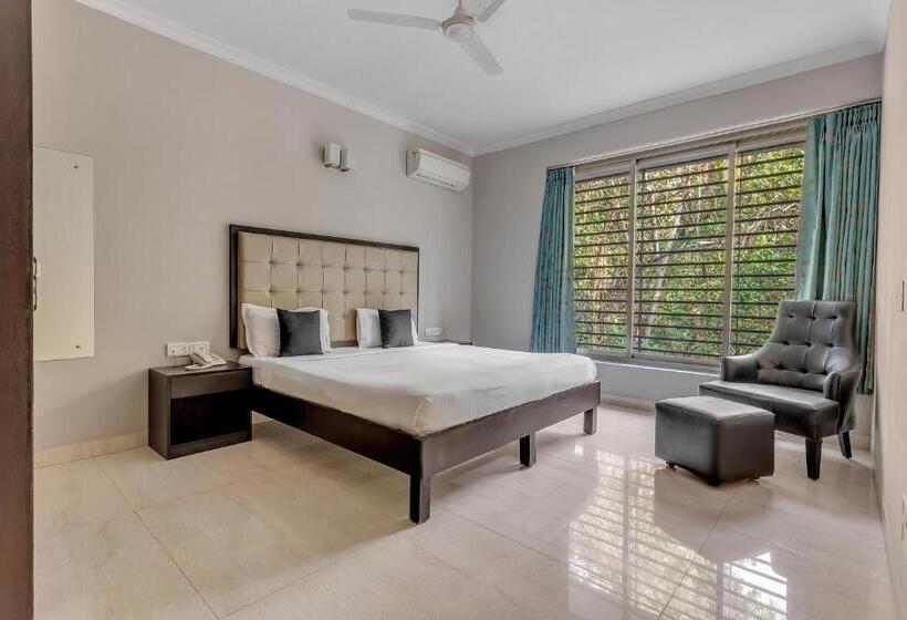 Люкс с Балконом, Arotel Rooms & Suites