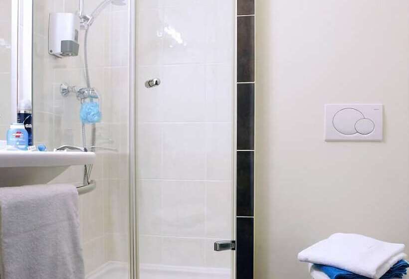 스탠다드 룸, Akena City Caudry