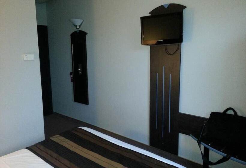 스탠다드 룸, Akena City Caudry