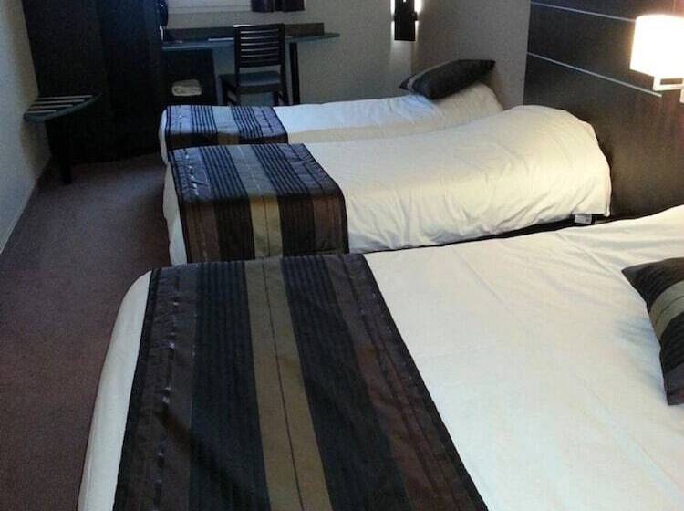 스탠다드 트리플 룸, Akena City Caudry