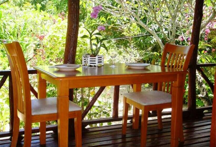 Семейное Бунгало, Bangpo Village