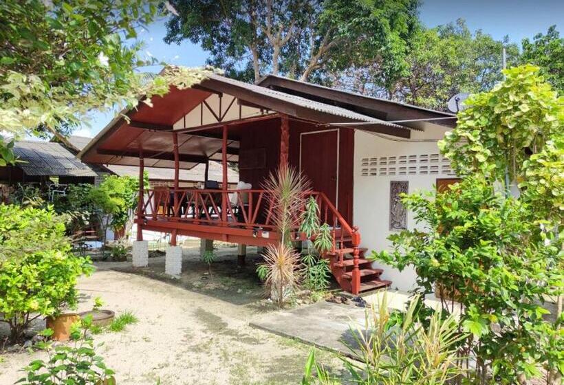 Семейное Бунгало, Bangpo Village