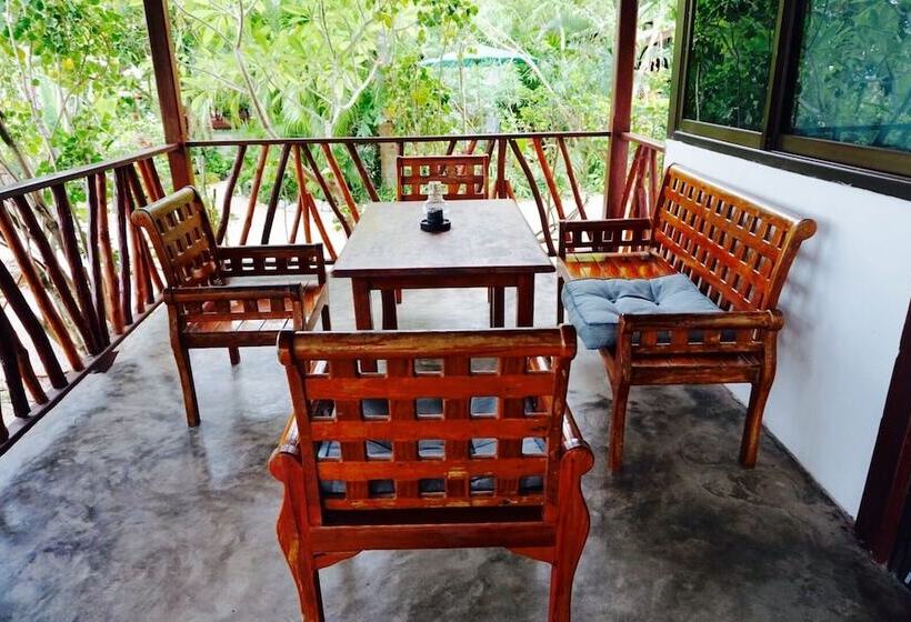 Бунгало Deluxe, Bangpo Village