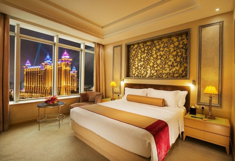 سوییت, Broadway