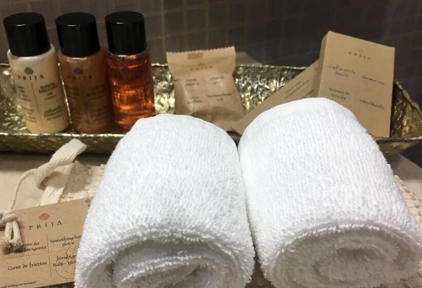 高级客房, Consolata