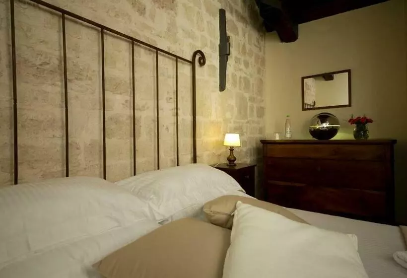 デラックスの4人部屋, Convento Di Acqua Premula
