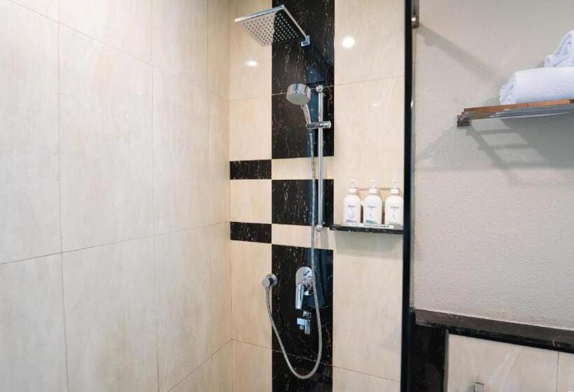 ダブルベッドスタンダードルーム, Holiday Inn Cikarang Jababeka, An Ihg