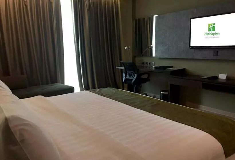 ダブルベッドスタンダードルーム, Holiday Inn Cikarang Jababeka, An Ihg