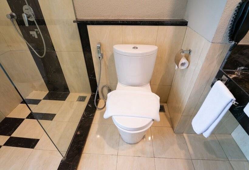 ダブルベッドスタンダードルーム, Holiday Inn Cikarang Jababeka, An Ihg