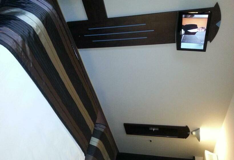 스탠다드 트리플 룸, Akena City Caudry