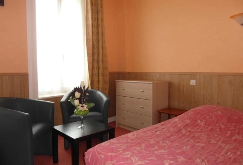 スタンダード4人部屋, Hôtel De La Gare