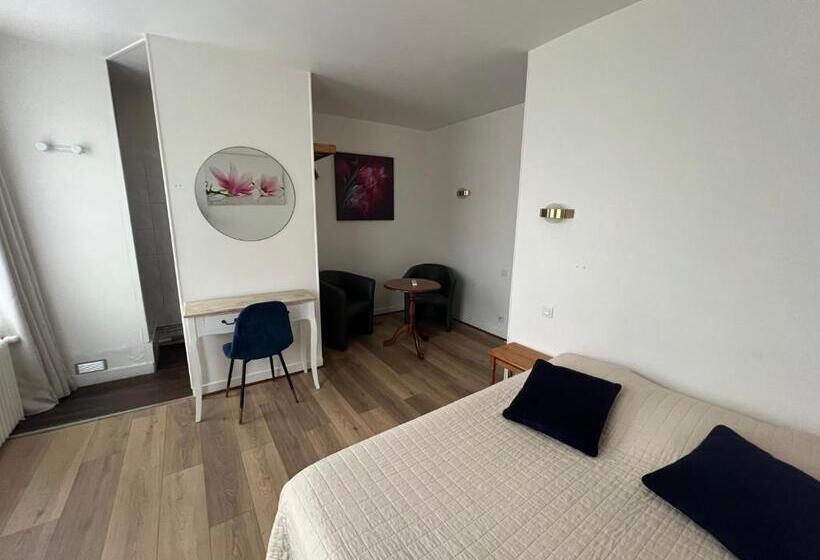 スタンダードルーム, Hôtel De La Gare