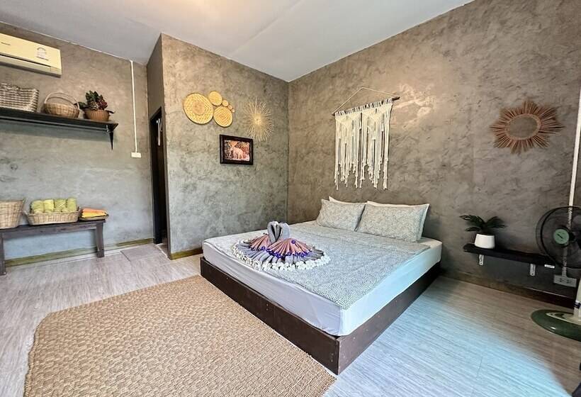 Quarto Deluxe, Lipe Oasis Resort