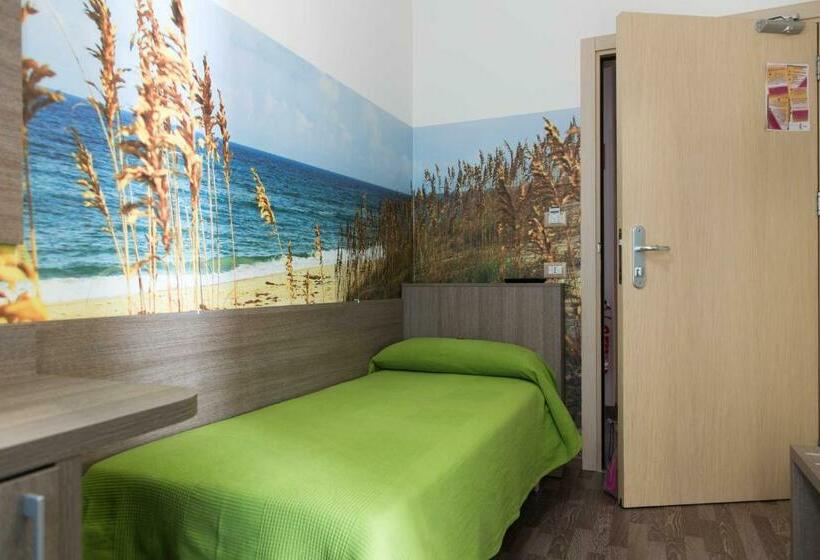 Camera Standard Singola con Balcone, Miramare