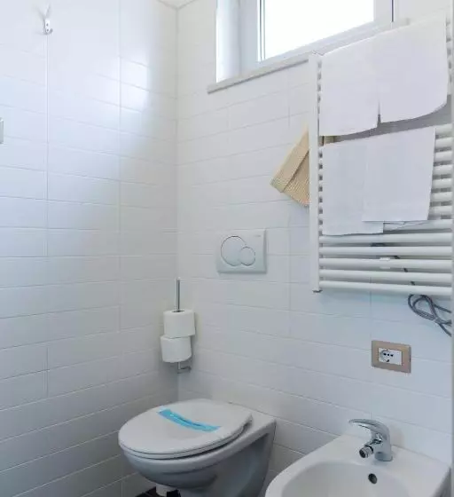 اتاق استاندارد, Miramare