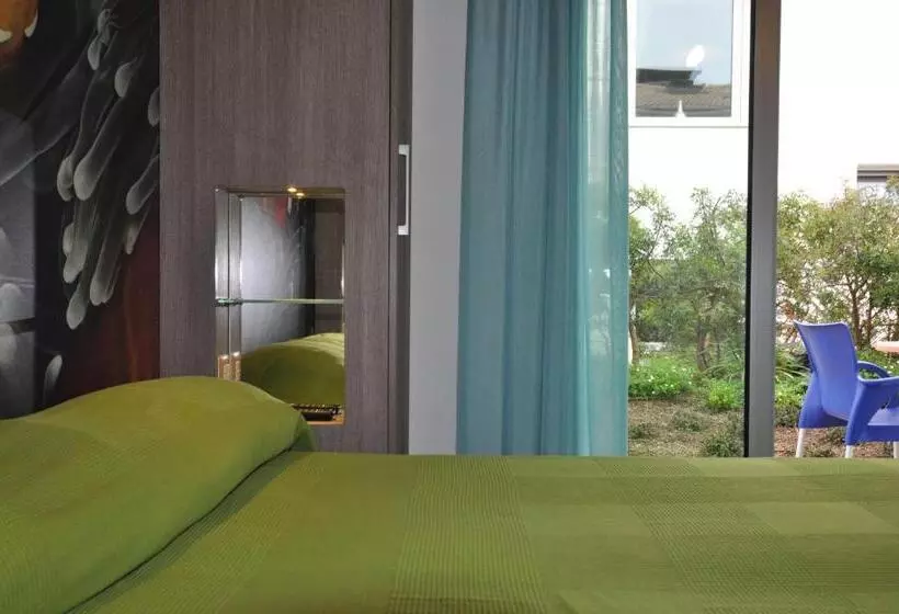 اتاق استاندارد اینتریور, Miramare