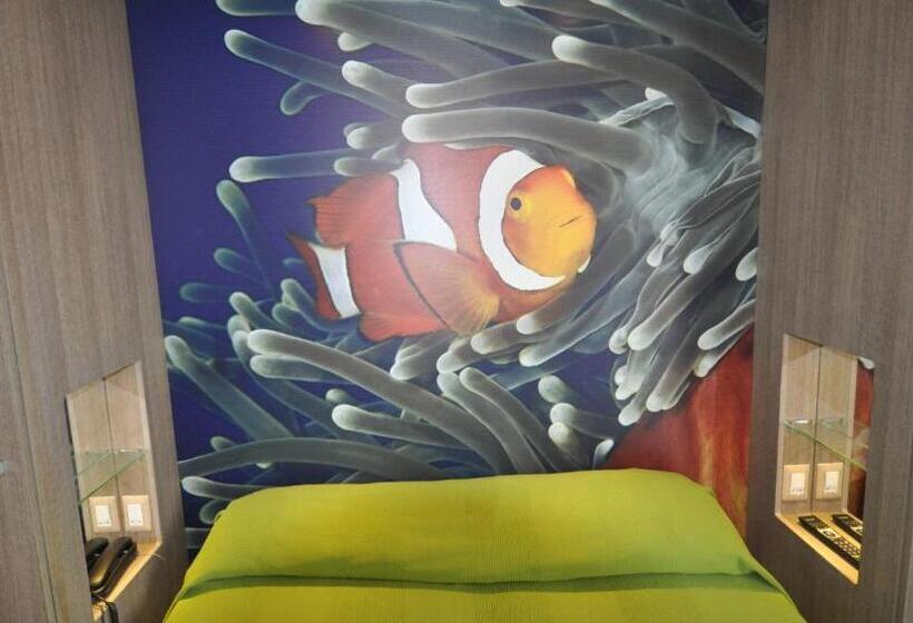 Camera Standard Interiore, Miramare