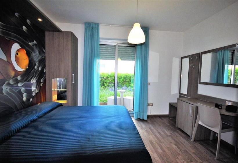 Camera Standard Interiore, Miramare