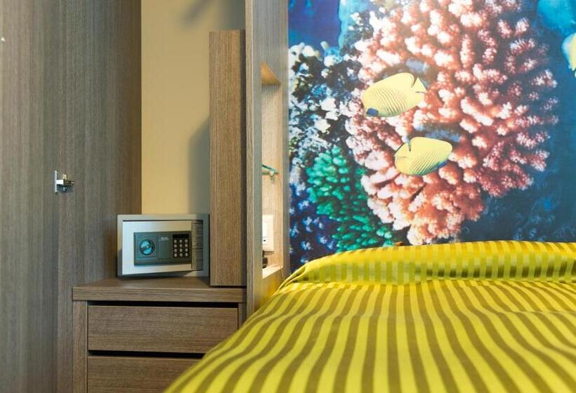 Camera Tripla Comfort, Miramare