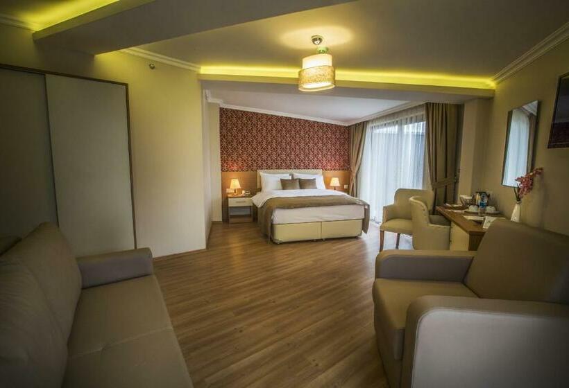 سوییت لوکس, Park Square