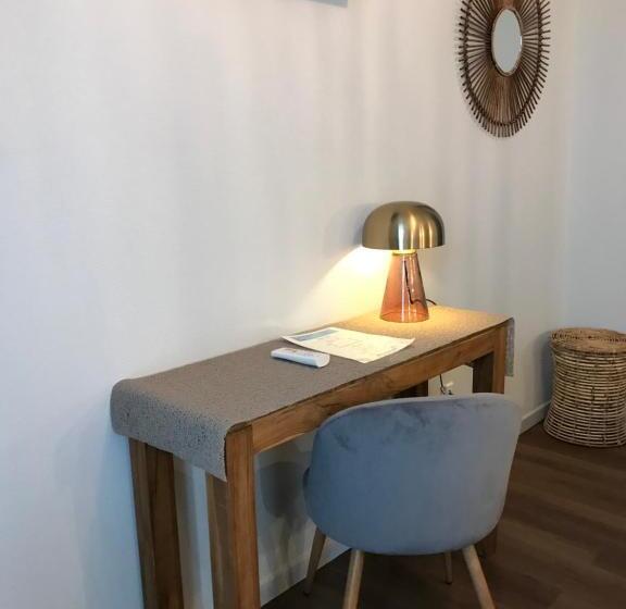 חדר קומפורט, Saint Philibert