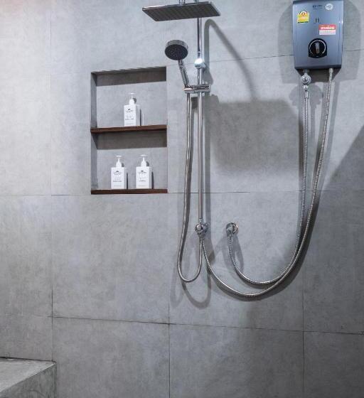 Villa 1 Makuuhuone, The C Samet Beach Resort Sha Plus