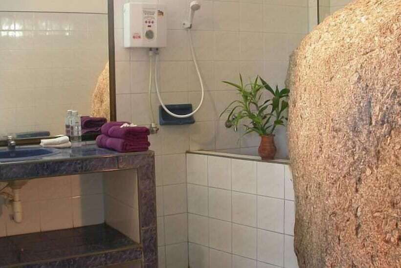 ツーベッドルーム　ヴィラ, Seaview Paradise Mountain Holiday Villas