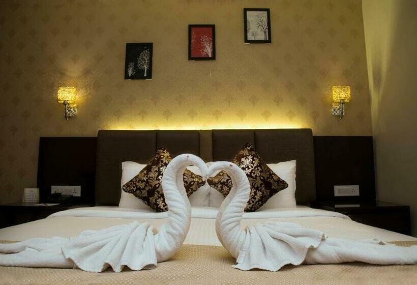 סוויטה, The Fern Residency Kolkata