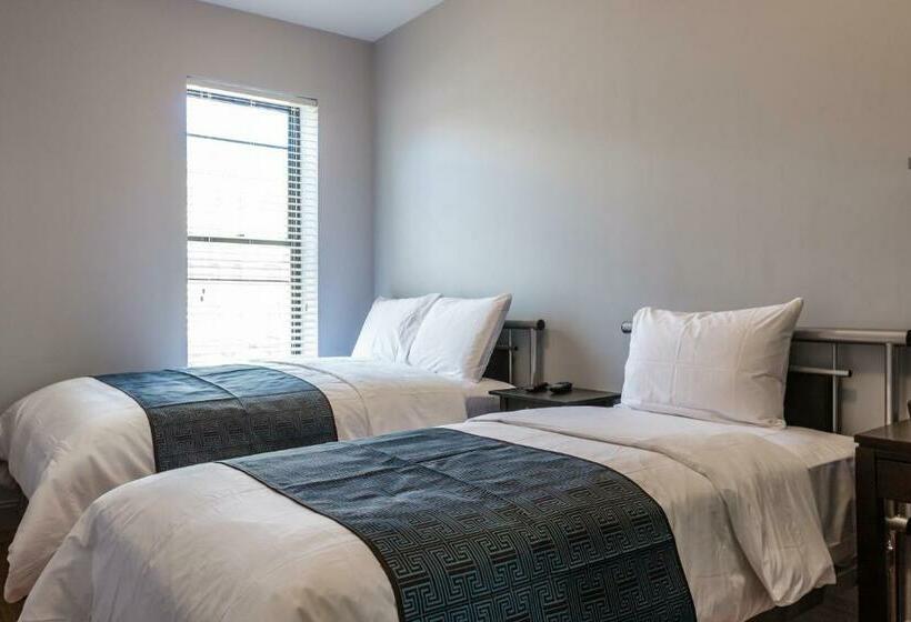 标准三人间, The Park Ave North